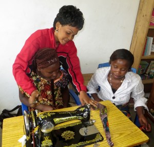 Mama Pao viser Victoria